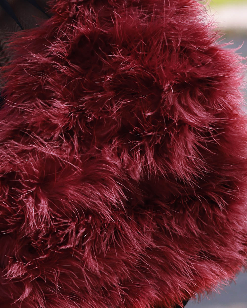 Estola plumas vino - Imagen 2