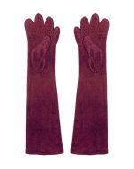 Guantes largos de antelina en color rojo vino profundo, disponibles en la web de Juan Bernal. Perfectos para añadir calidez y elegancia en días fríos.